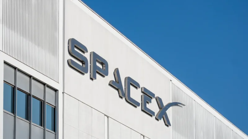 SpaceX залучила $40 млрд боргового фінансування на закупівлю чипів для ШІ